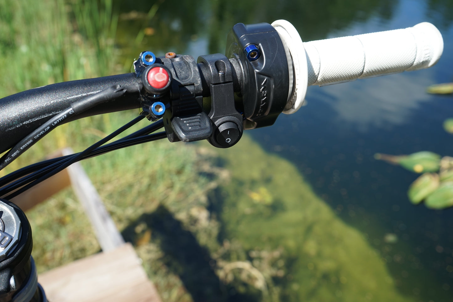 Surron LBX/Eride Pro WHEELIE LIGHT