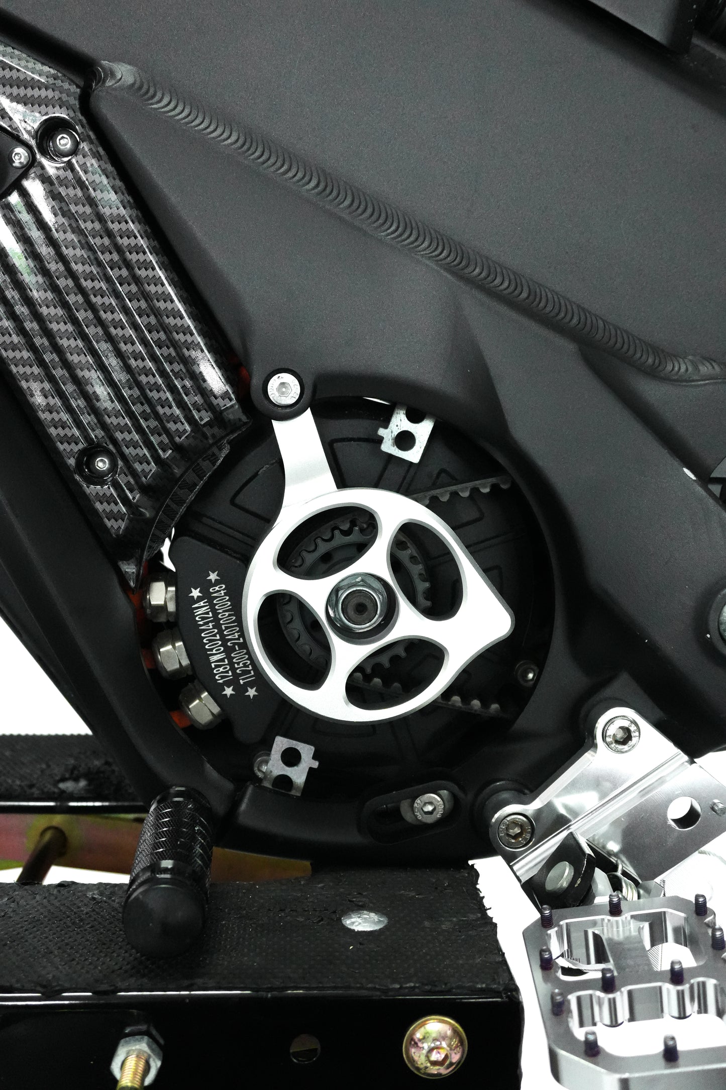 XXX METAL motor cover V1