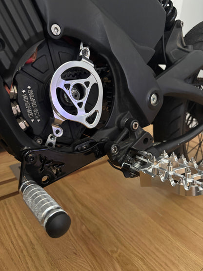 Talaria X3 footlock and bracket