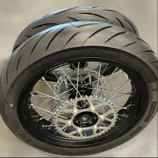 ULTRA BEE SUPERMOTO KIT