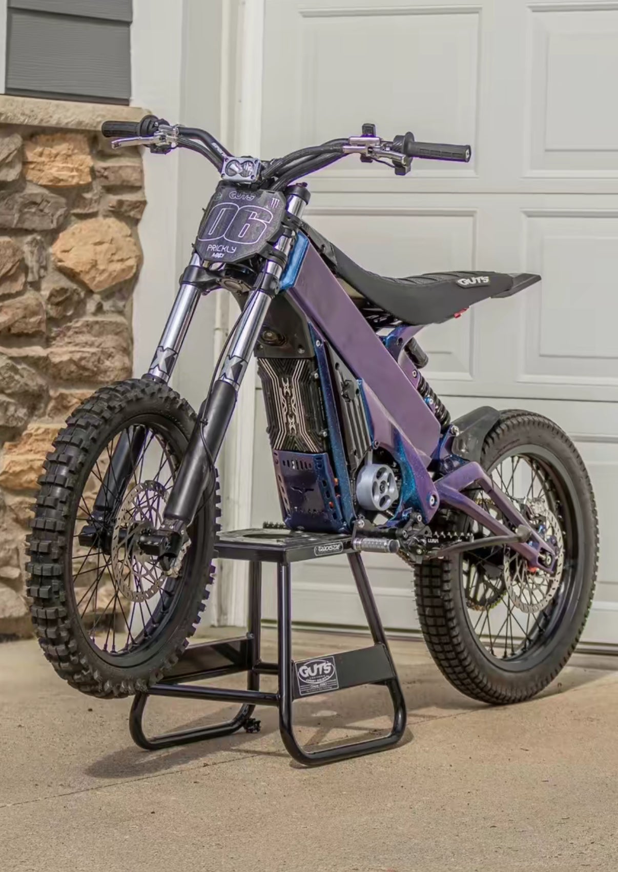 full frame picture of a talaria xxx with the chrome plastic motor cover installed
